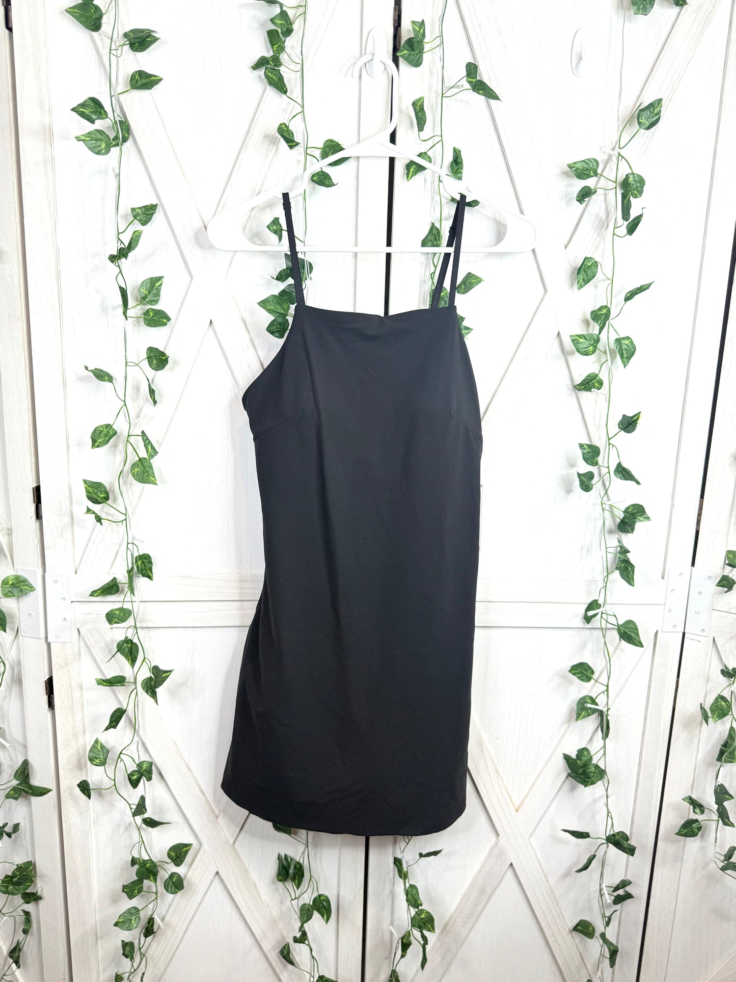 Align side-slit cami dress *Size 2 • 6 • 12