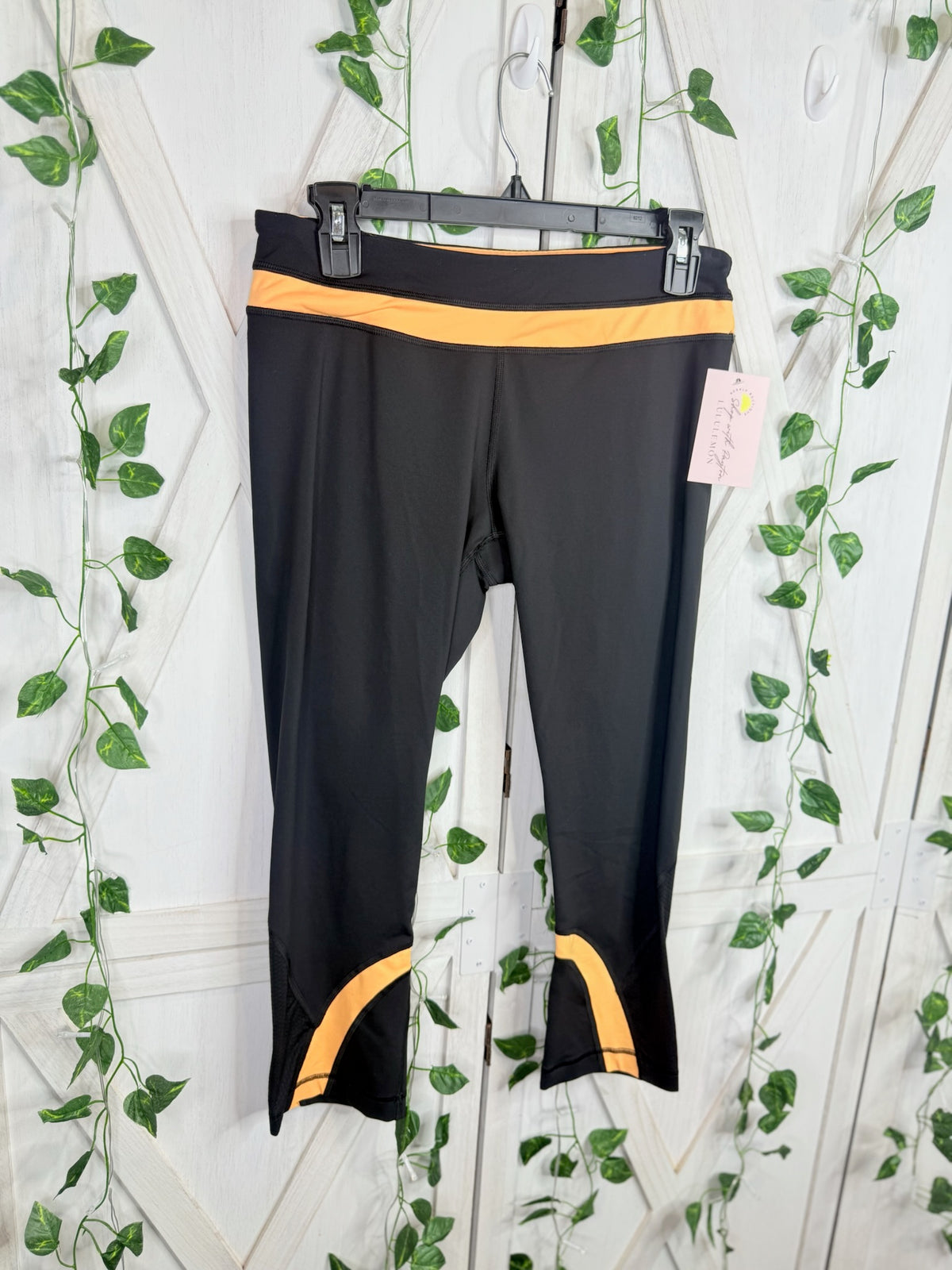 Lululemon Cropped Leggings *Size 10
