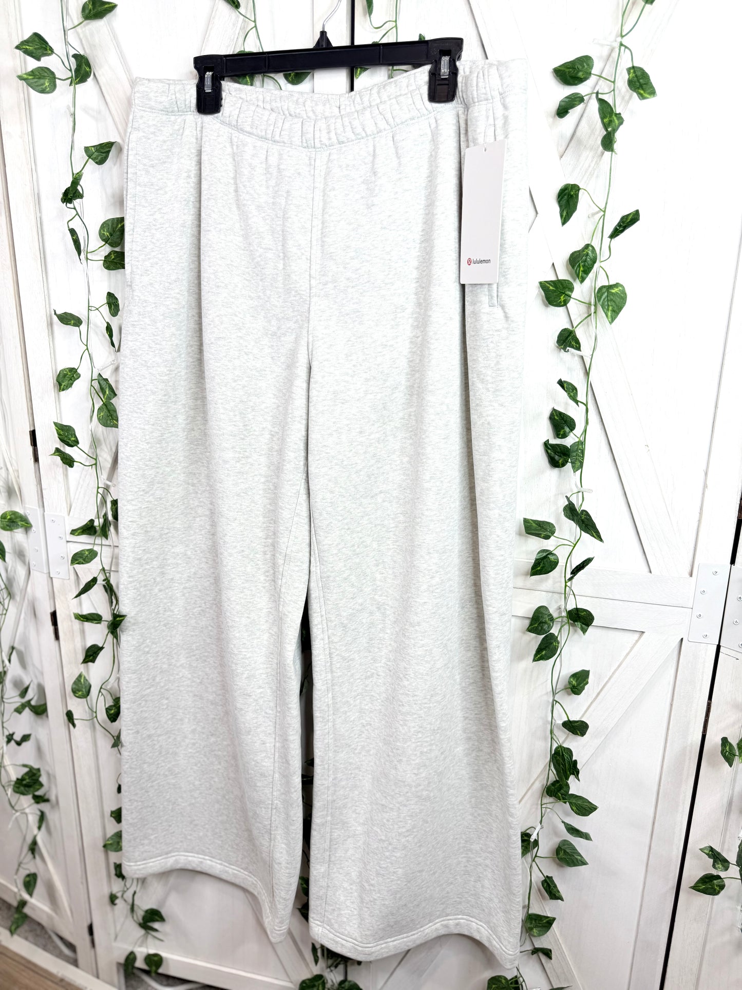 W Steady State SuperLoft Pant *Reg *Size XL