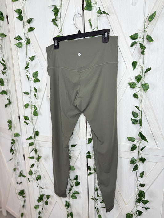 Lululemon Align HR Pant 28” *Size 14