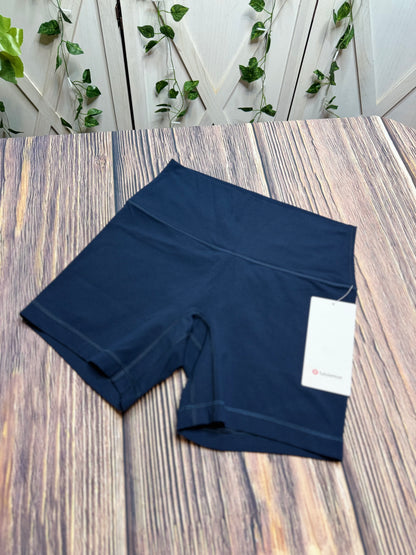 Align No Line HR Shorts 6” *Size 10