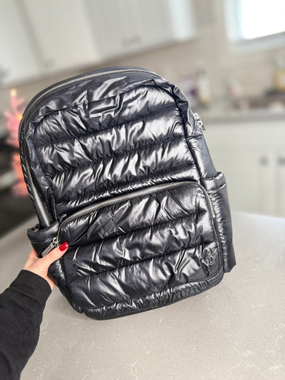 Everywhere backpack wunder puff ￼