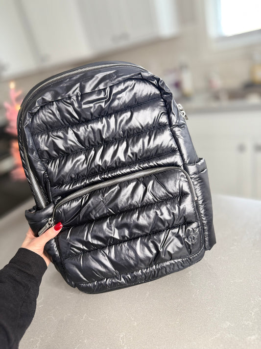 Everywhere backpack wunder puff ￼