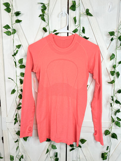 Swiftly long sleeve *Small stain *Size 6