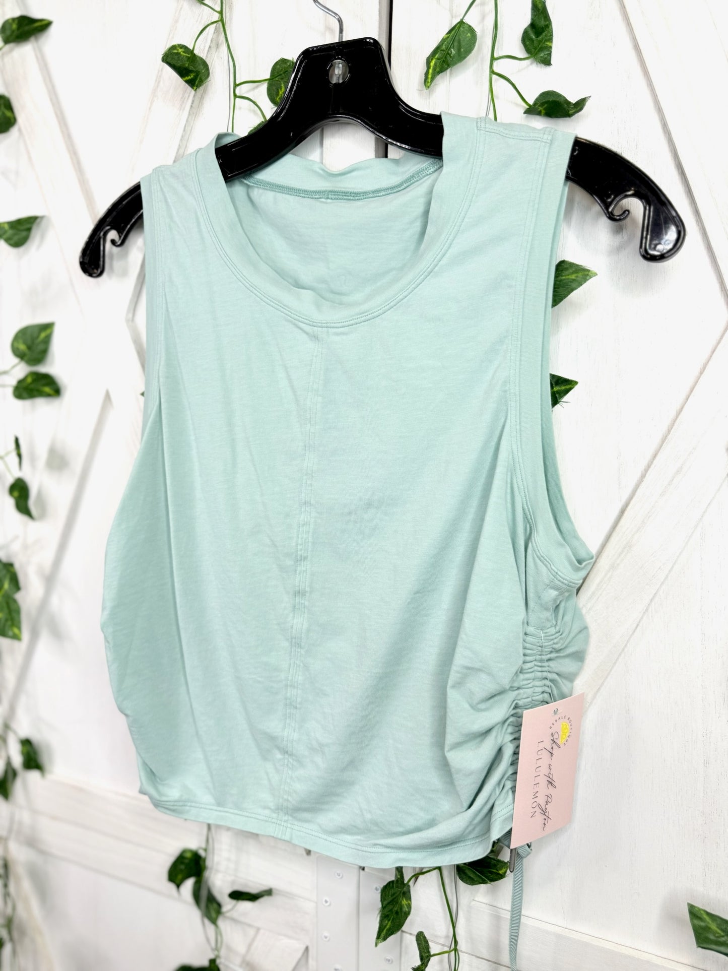 Lululemon Crop Tank*Size 6