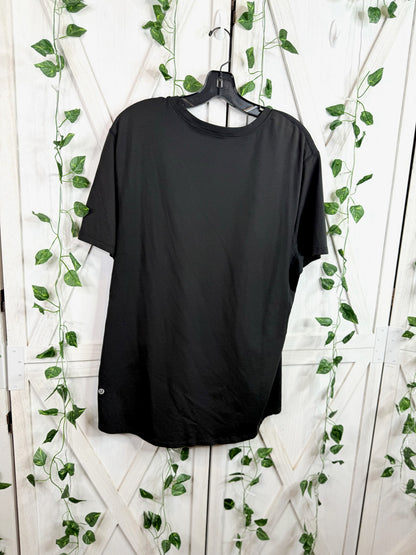 Mens lululemon tee * SIZE  M