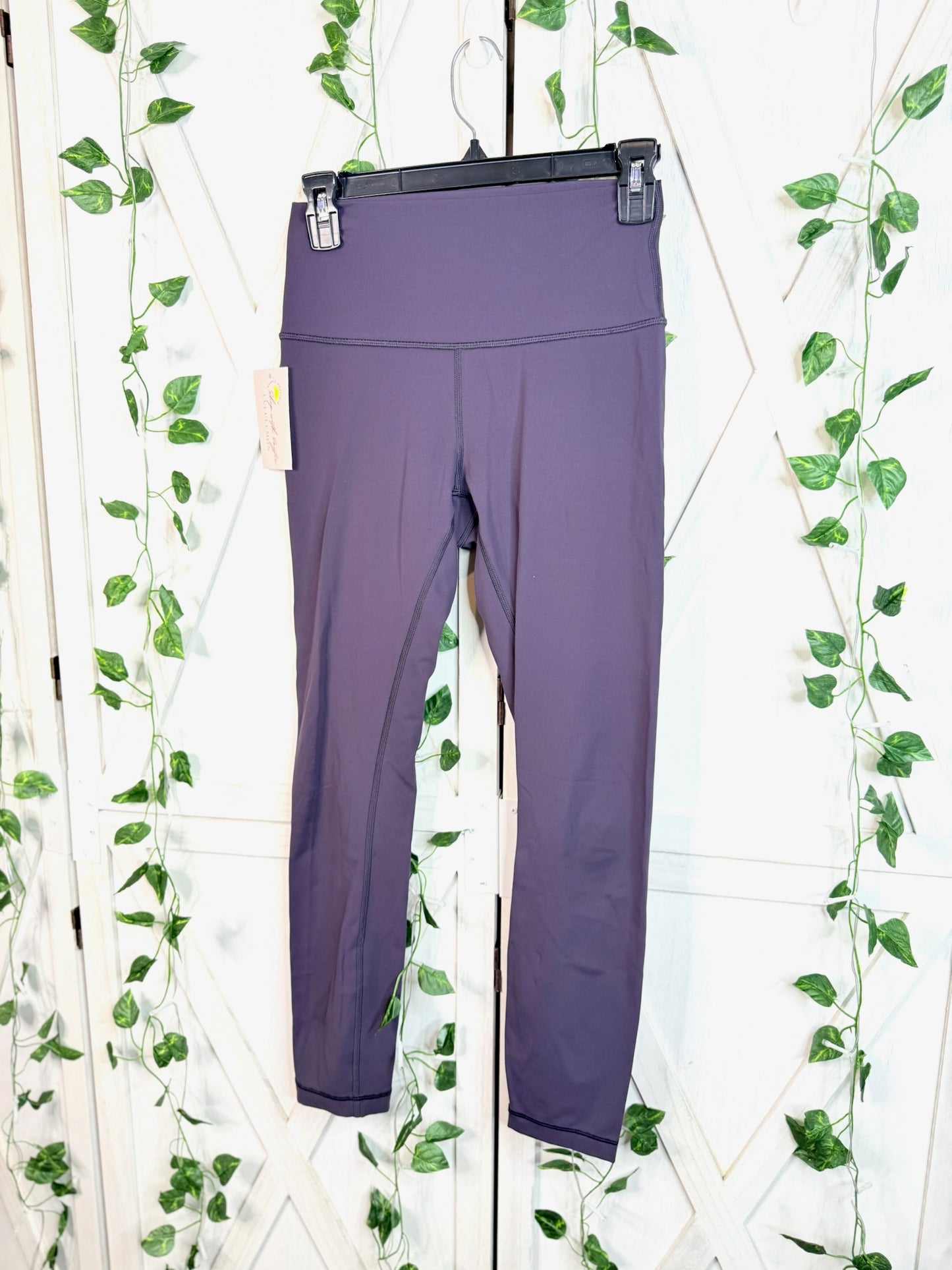 Wunder Under HR 25” *Size 6