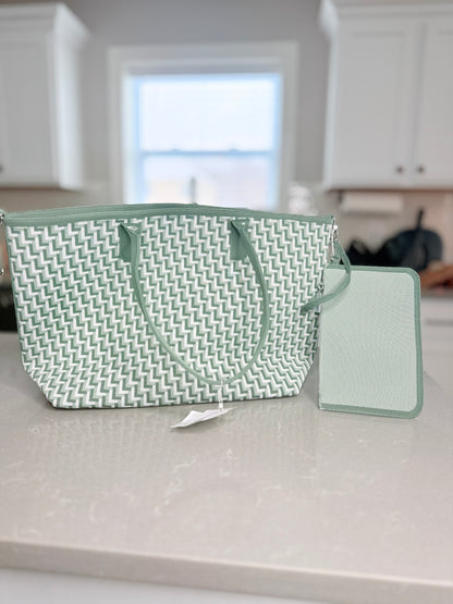 Classic tote monogram knit ￼