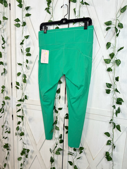 Fast and Free Crop 23" HR *Size 10