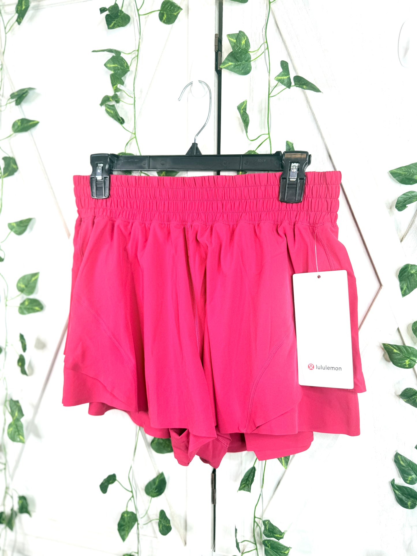 Shake It Out High-Rise Run Short 2.5” *Size M