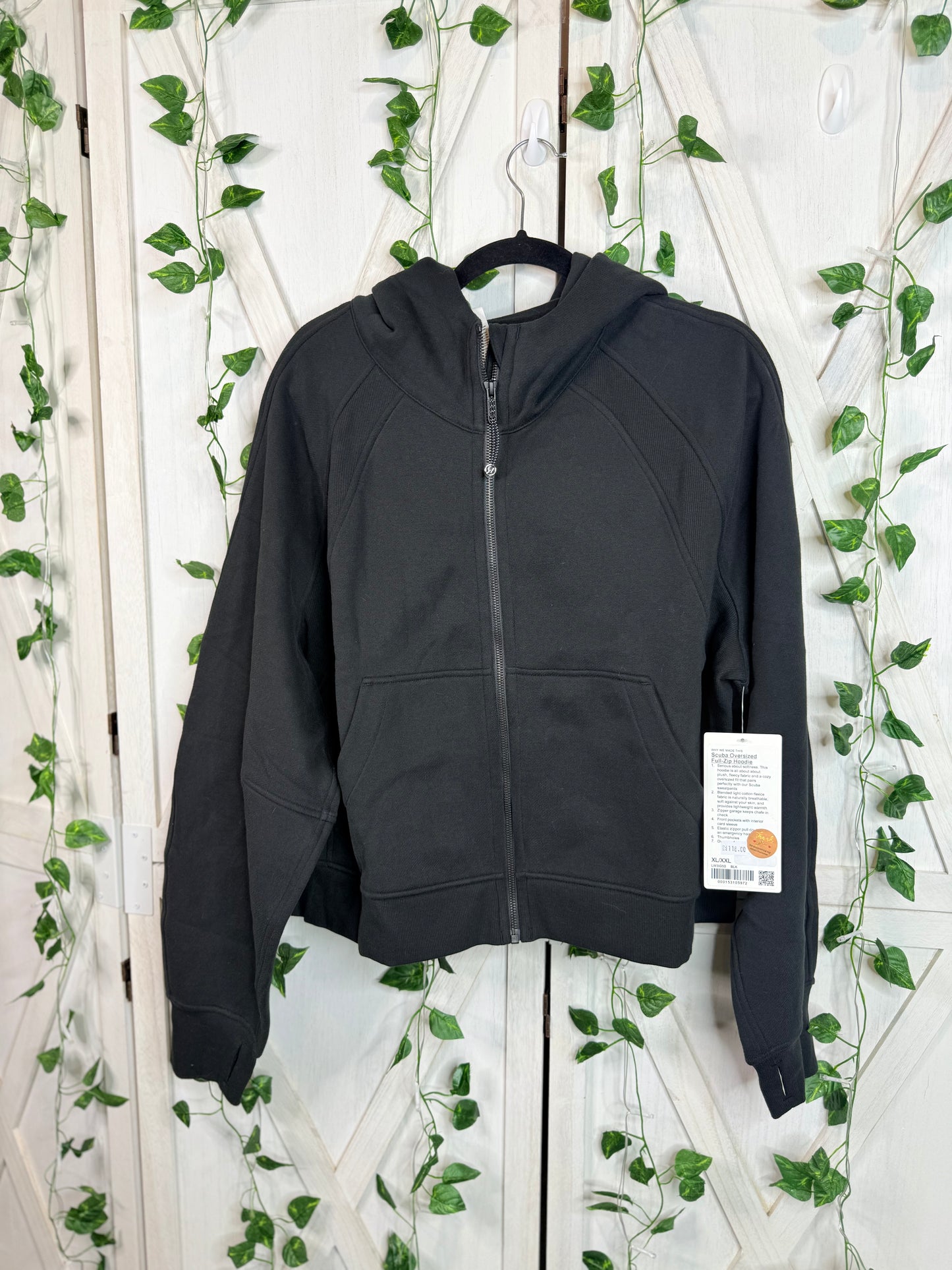 Scuba oversized full zip hoodie *Size XL/XXL