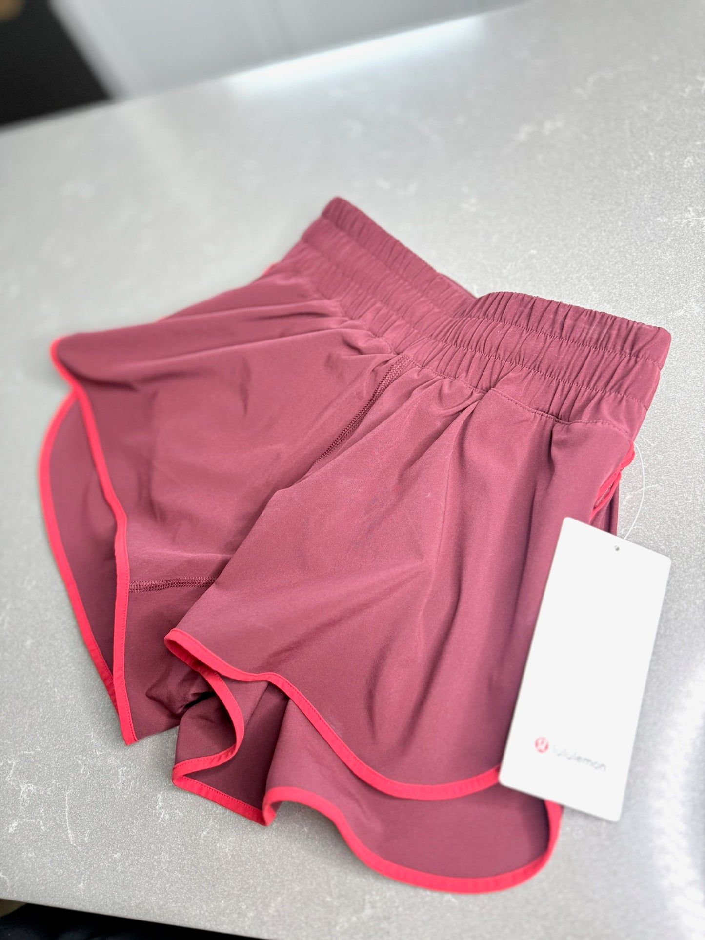 HR running Short 3” *Size 4