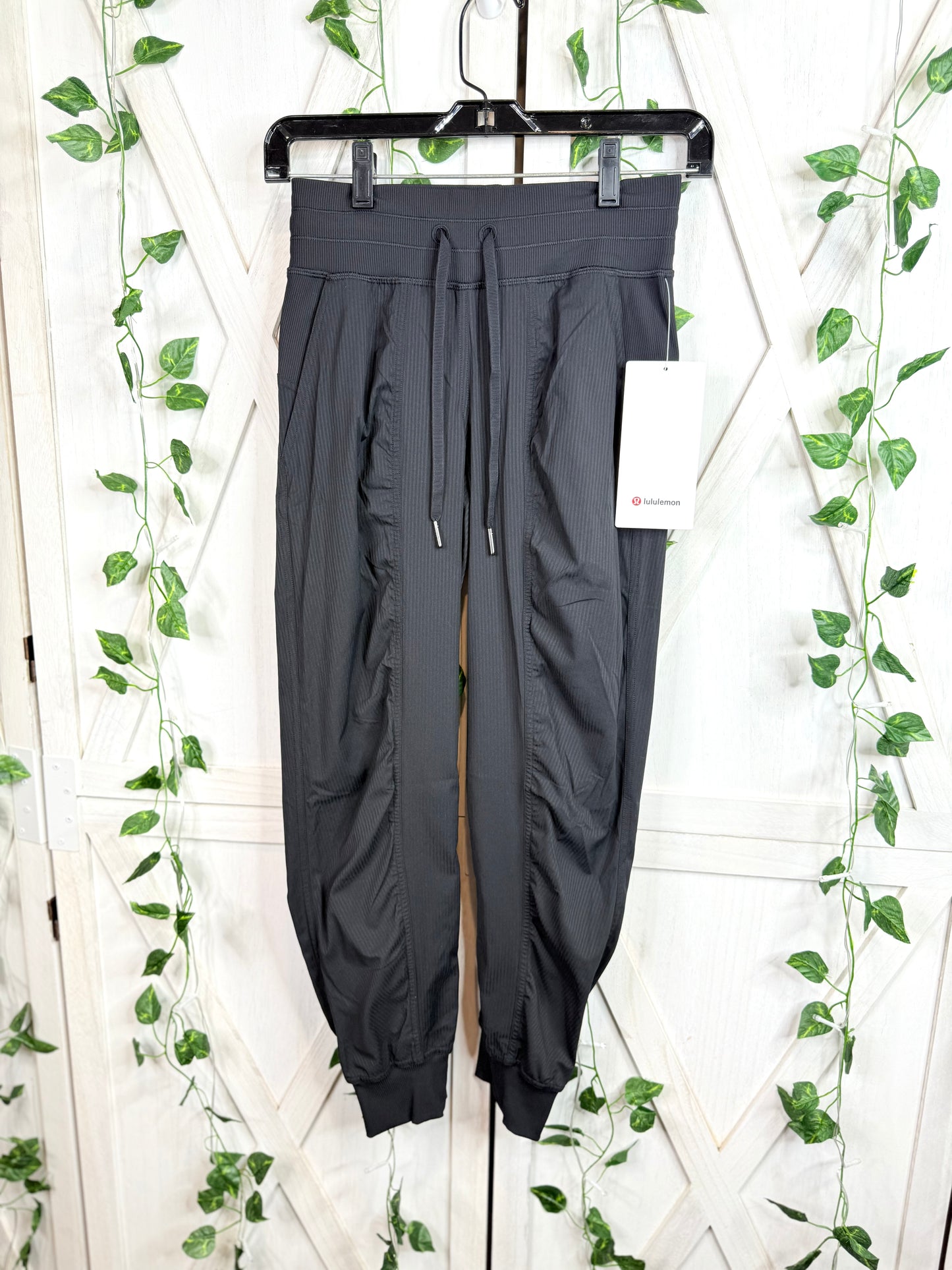 Dance Studio MR 7/8 Jogger *Size 0•4