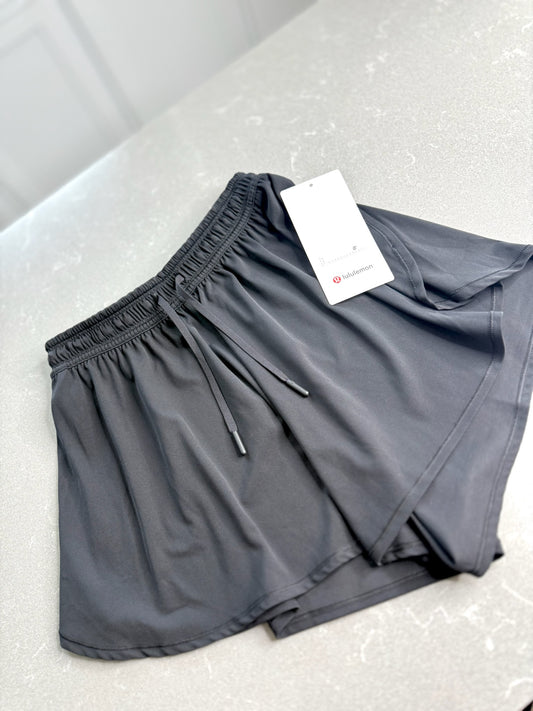 Silky HR Relaxed Short 3” *Size 2