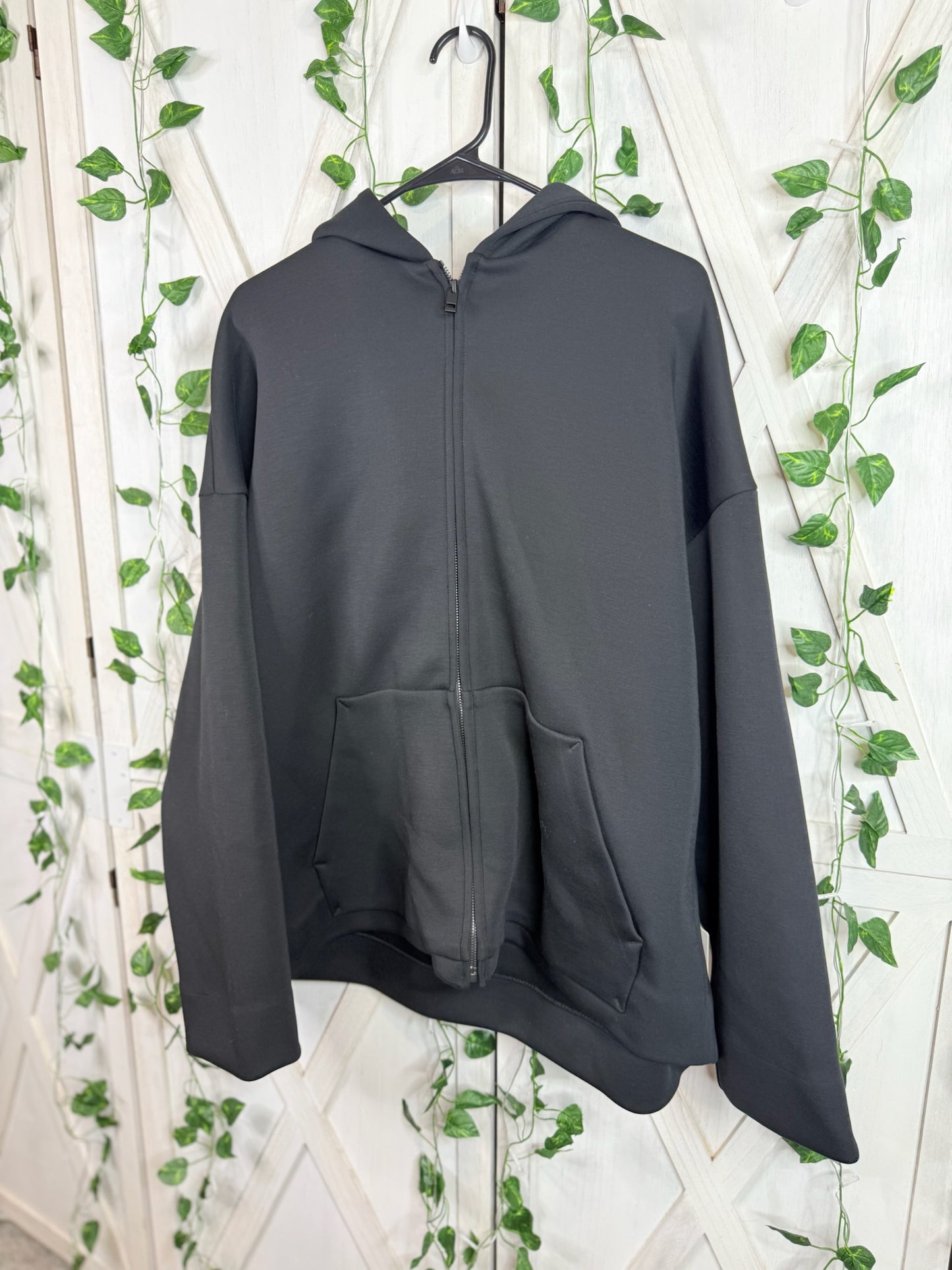 Sleek Spacer Full-Zip Hoodie *Size XL