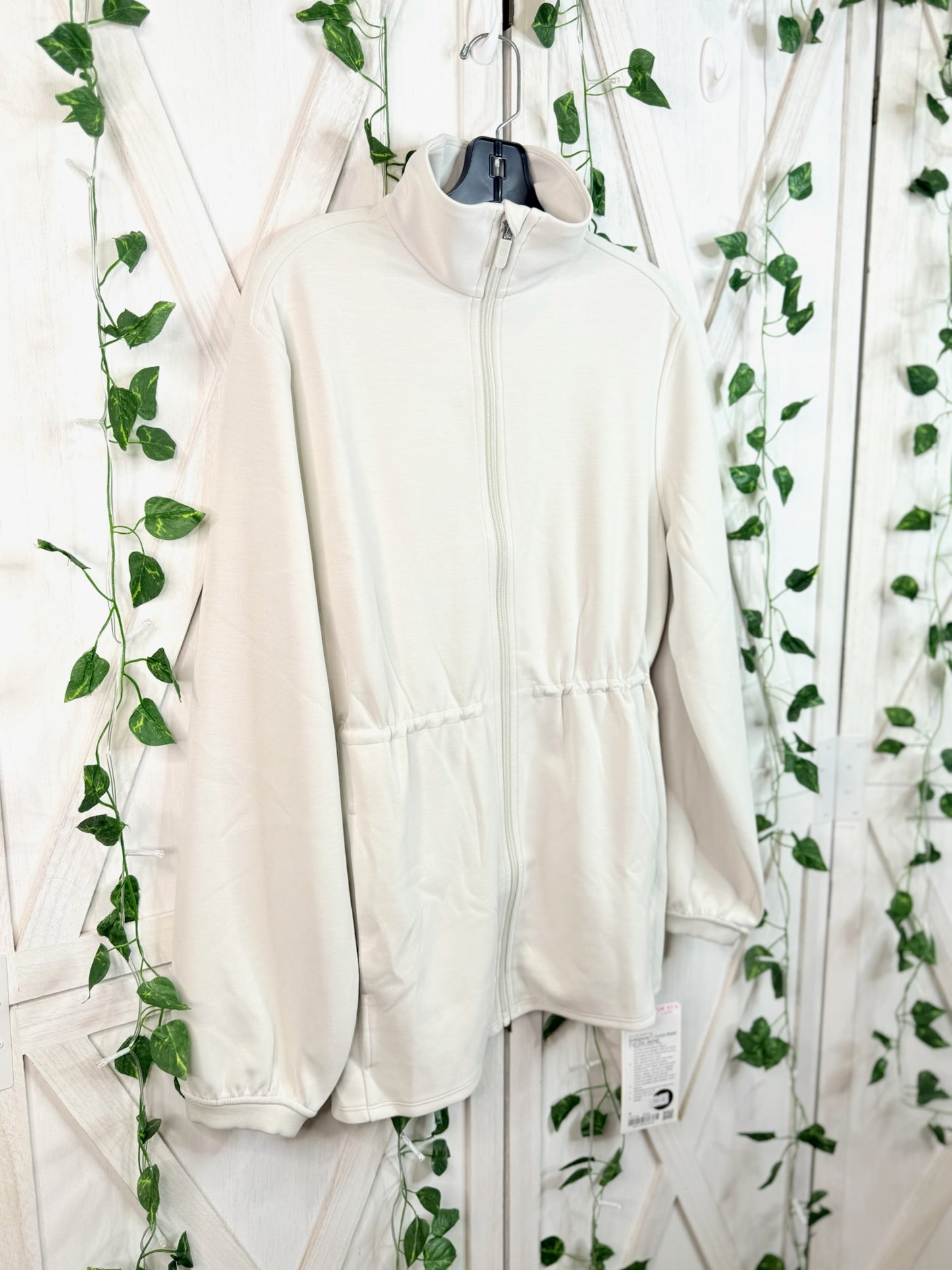 Softstreme Cinch-Waist Full-Zip Jacket *Size S