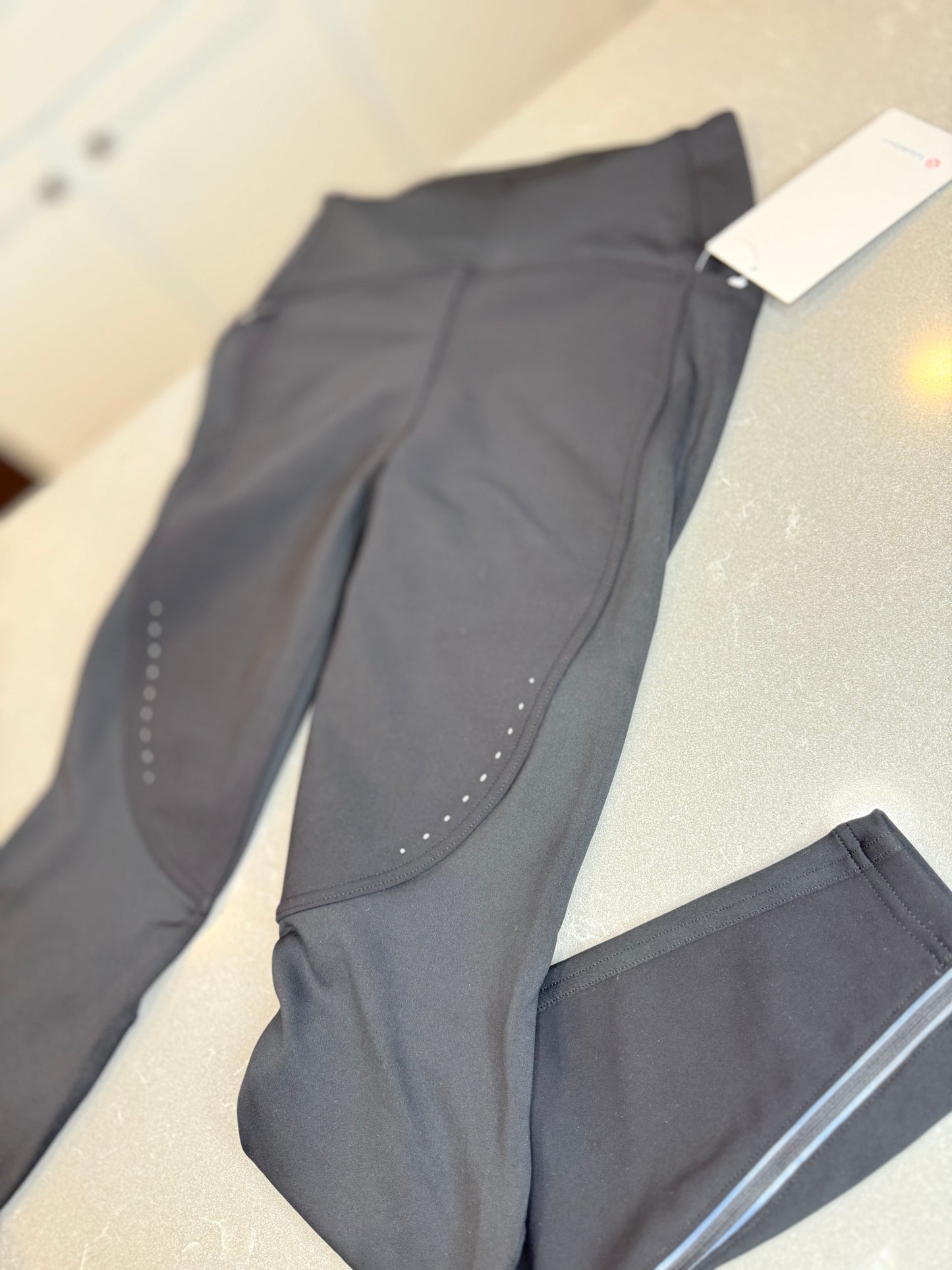 Cold Weather HR Running Tight 28” *Size 4