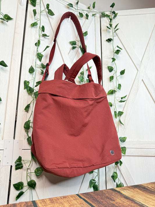 On My Level Tote* 20L