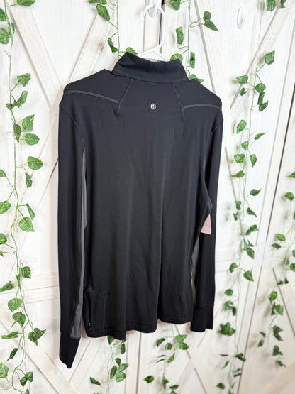 Mens quarter zip (small hole) *SIZE S