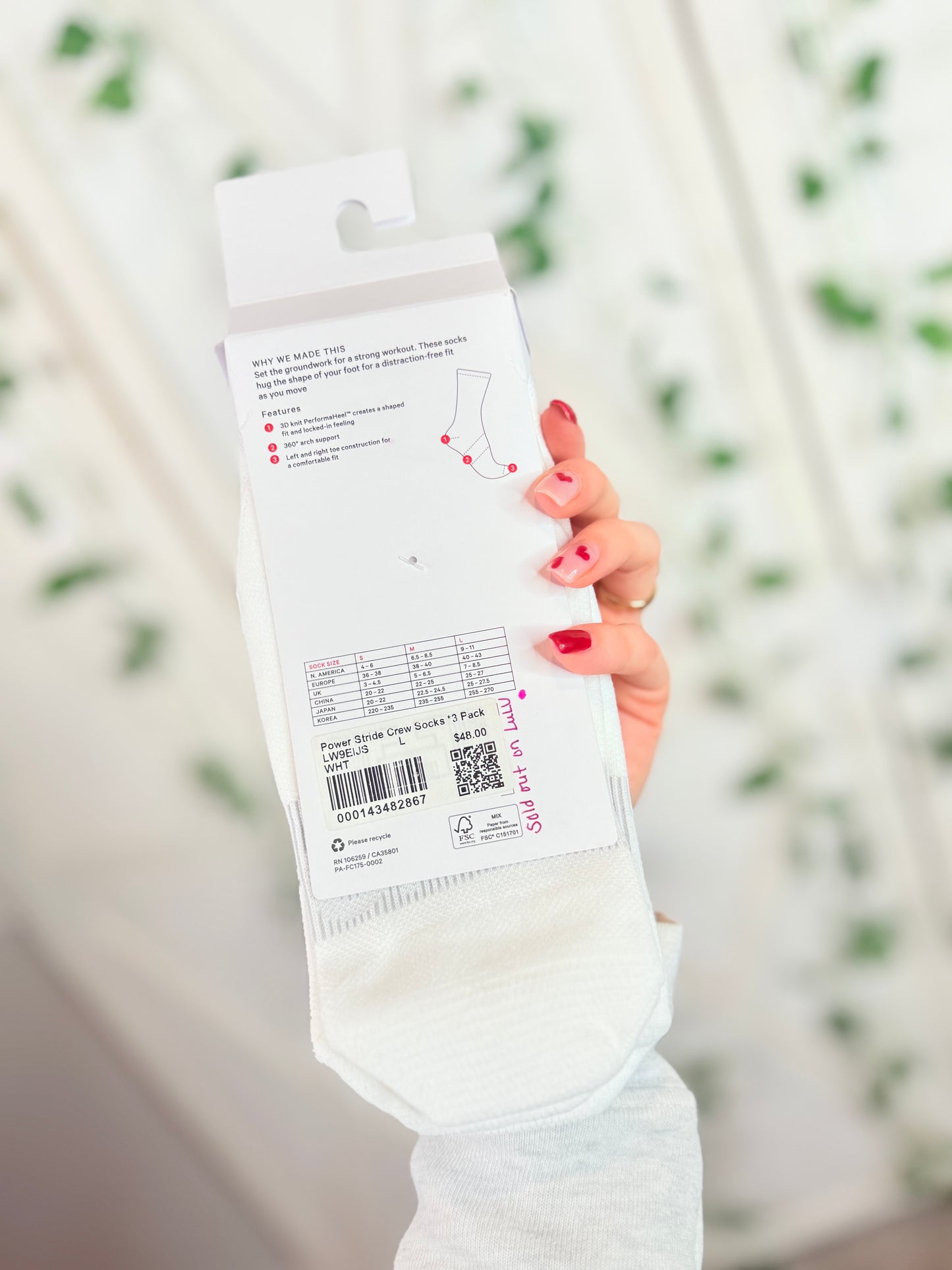 Woman’s Power Stride Crew Socks *Size L