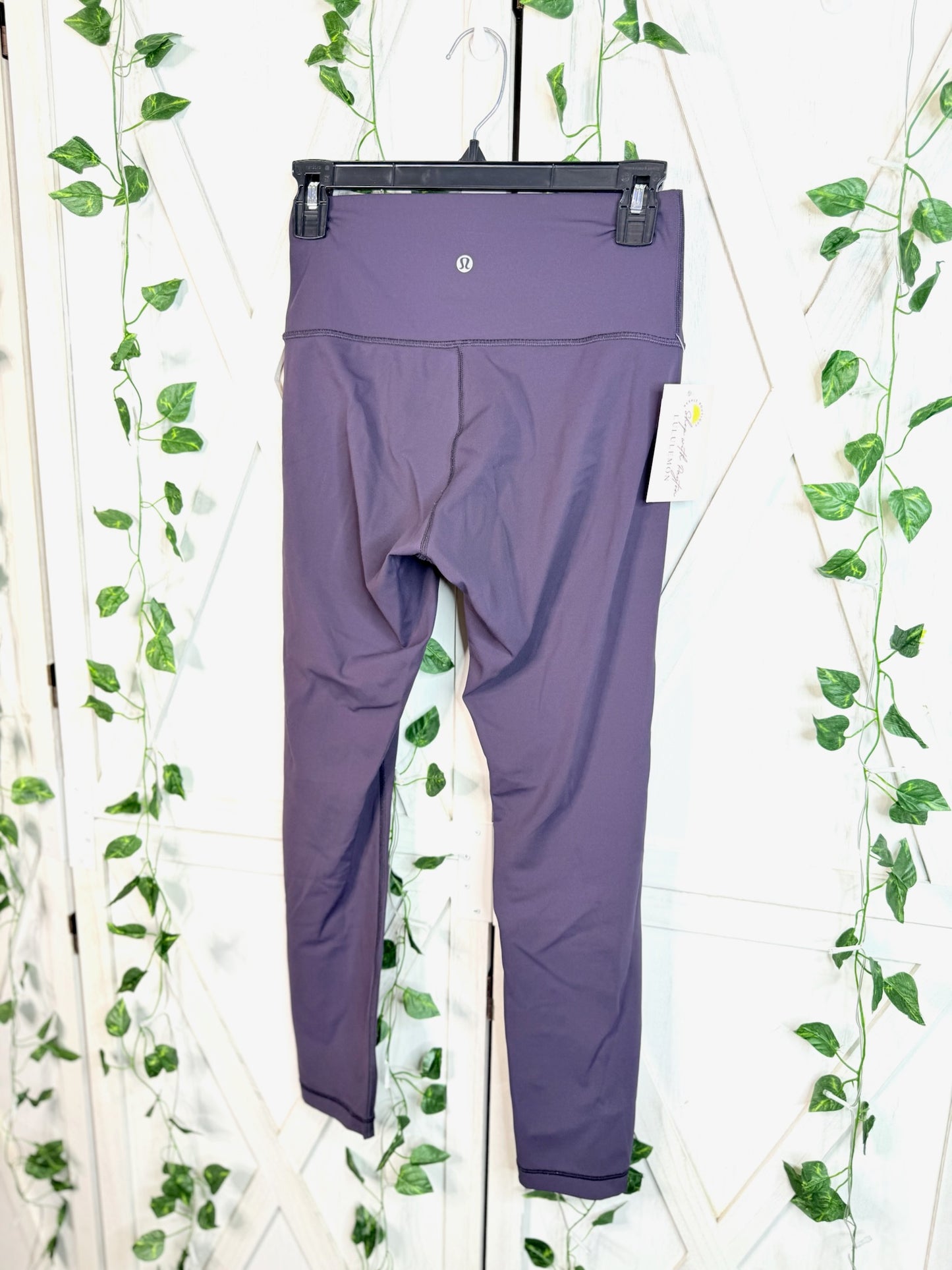Wunder Under HR 25” *Size 6