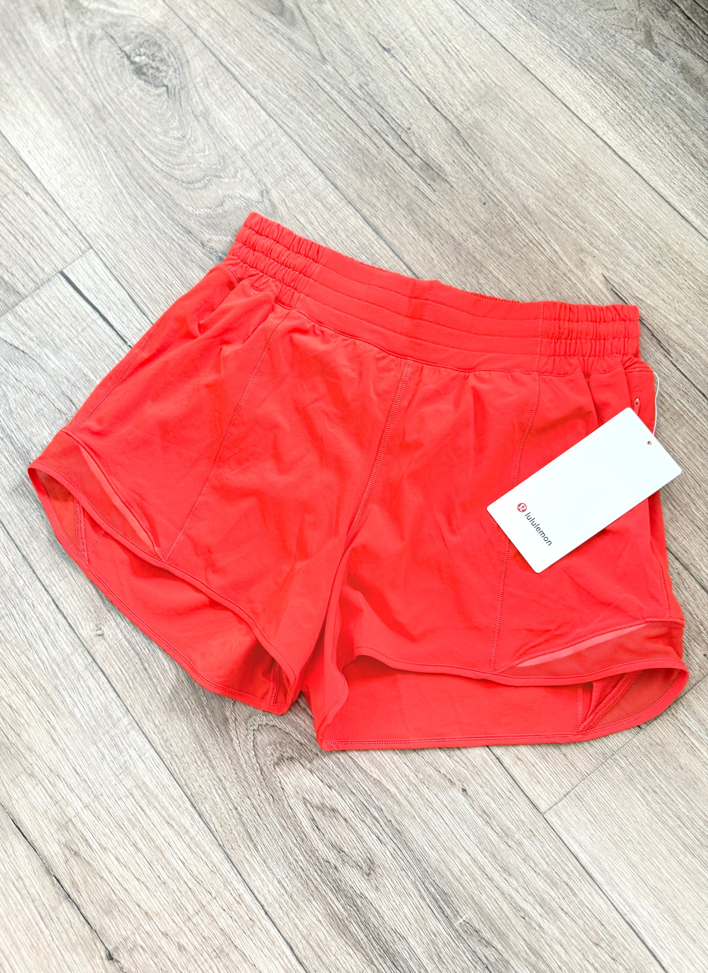 Hotty Hot HR Short 4” *Lined *Size 8