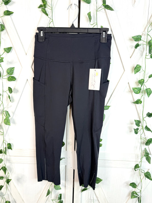 Fast and Free HR Crop 19” *SIZE 6