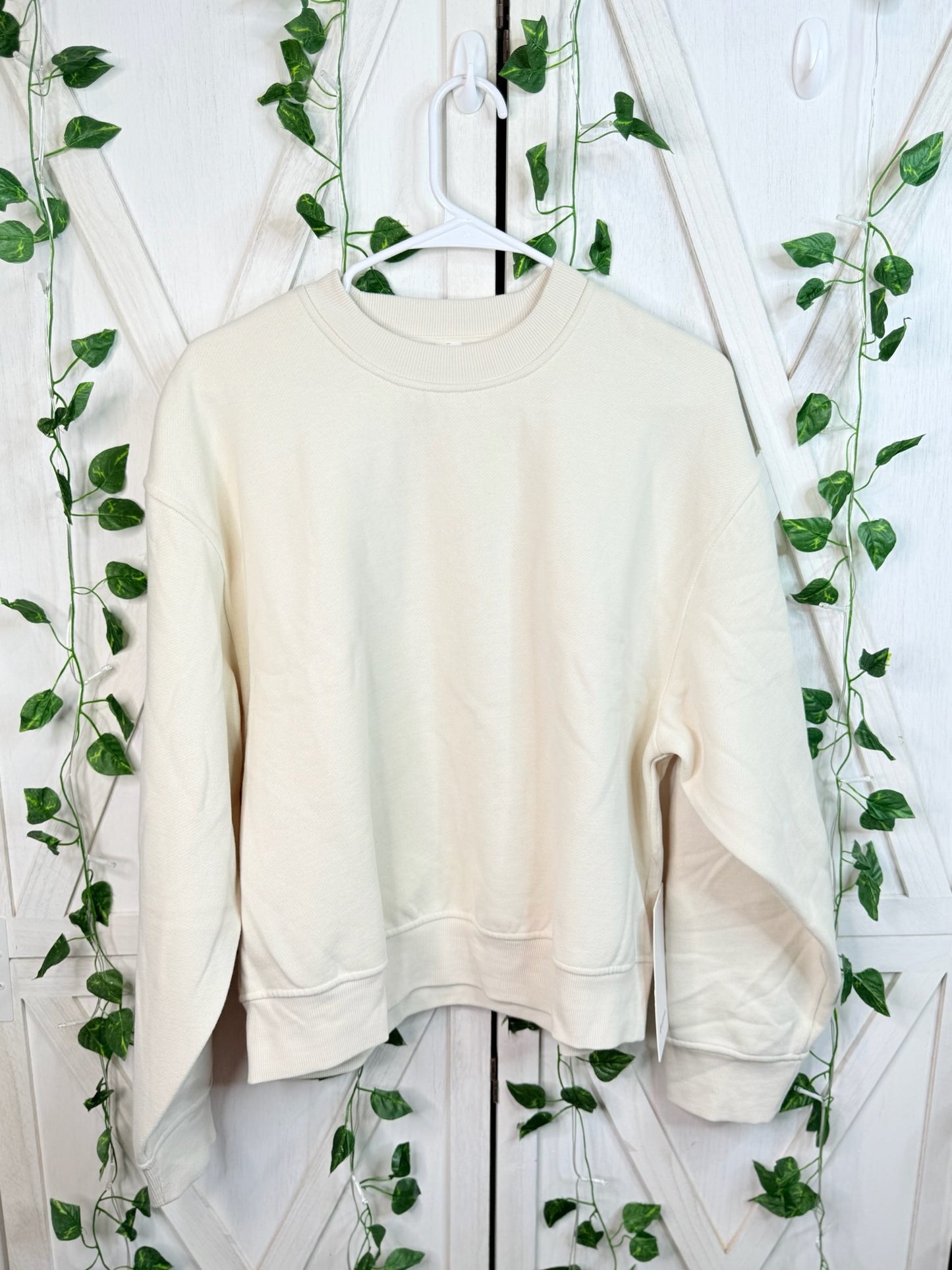 W Steady State Oversized Crew* Size S•M•XL