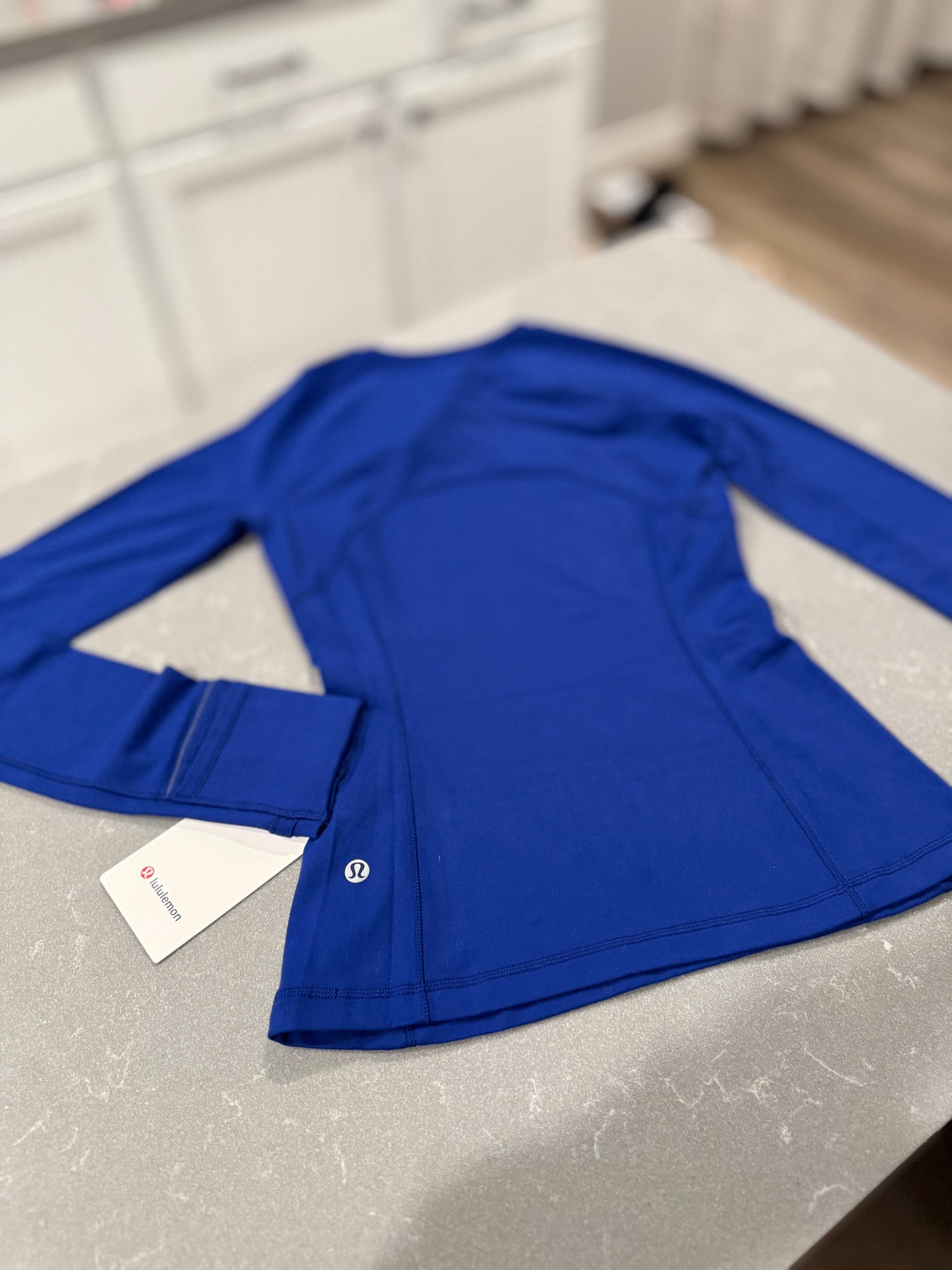 It’s rulu long sleeve *Size XXS