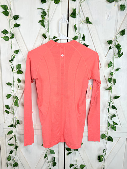 Swiftly long sleeve *Small stain *Size 6