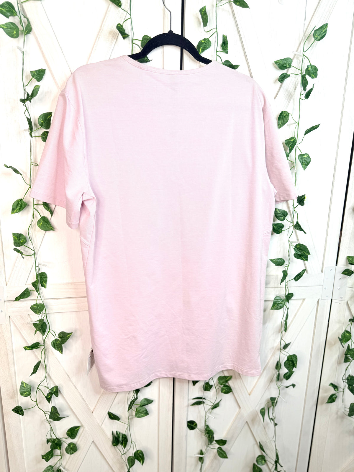 Chest Pocket Relaxed Fit T *Size XL stain