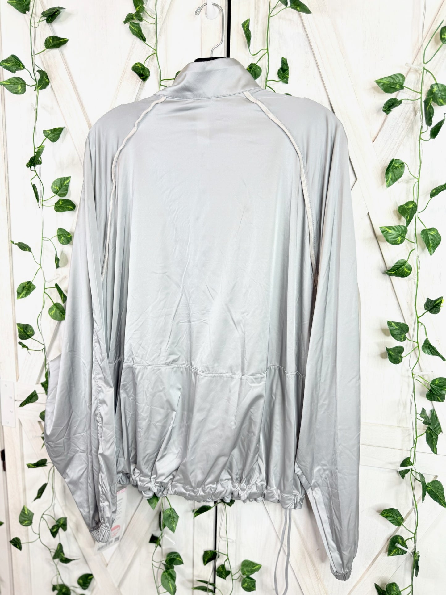 Stretch-Satin Flocked Training Jacket *Size L