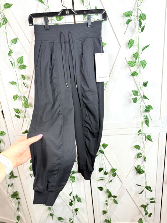 Dance Studio MR 7/8 Jogger *Size 0•4