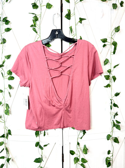 Lululemon tee *SIZE 8