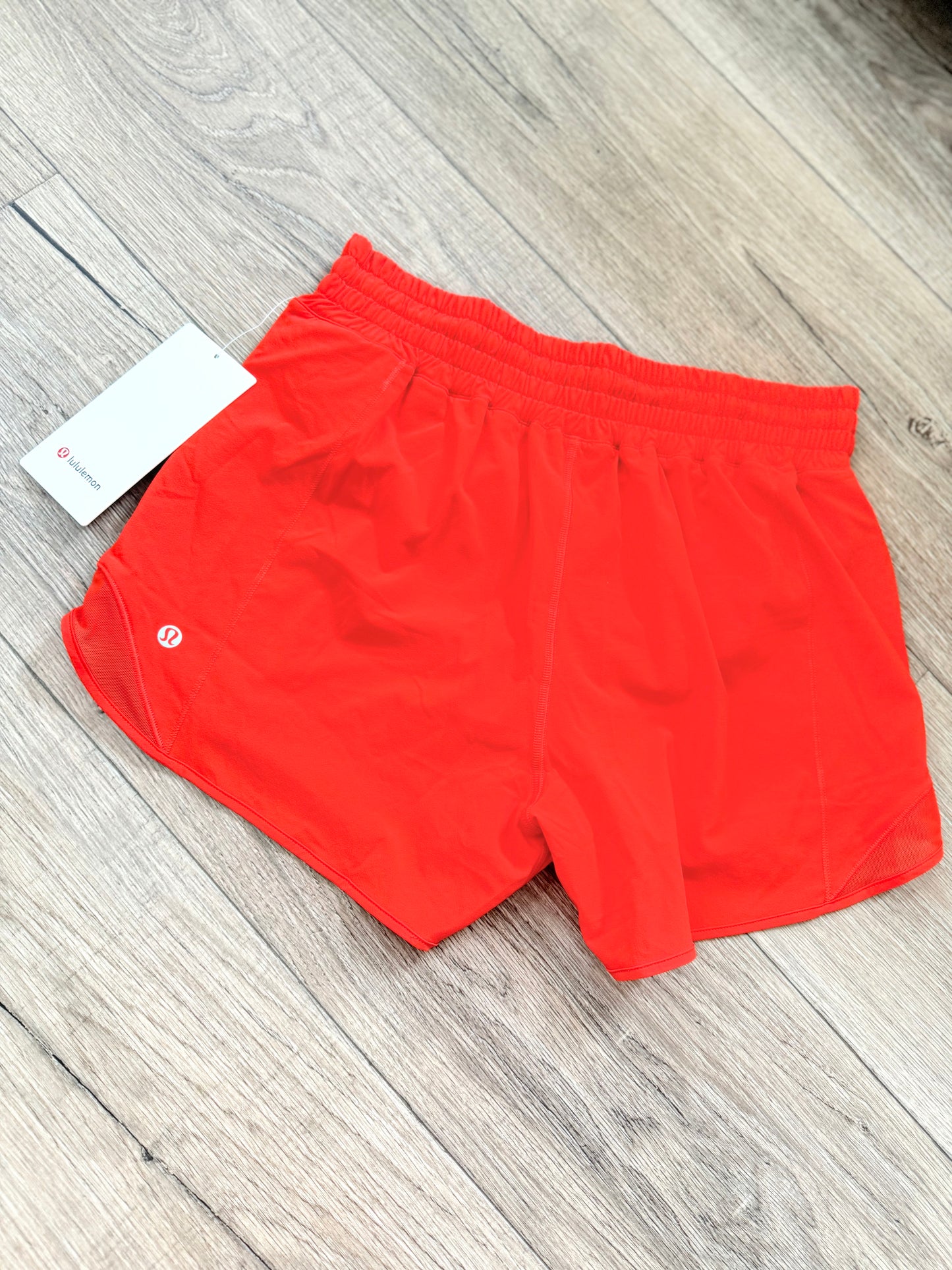 Hotty Hot HR Short 4” *Lined *Size 8