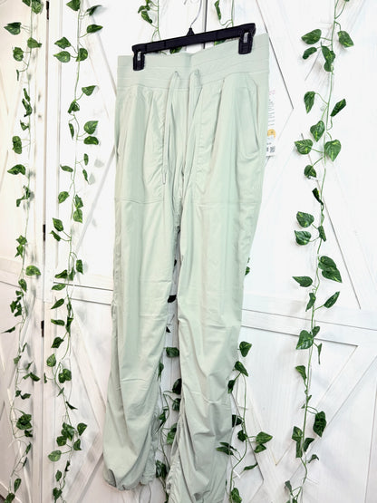 Dance Studio MR Lined Pant *Regular *Size 6