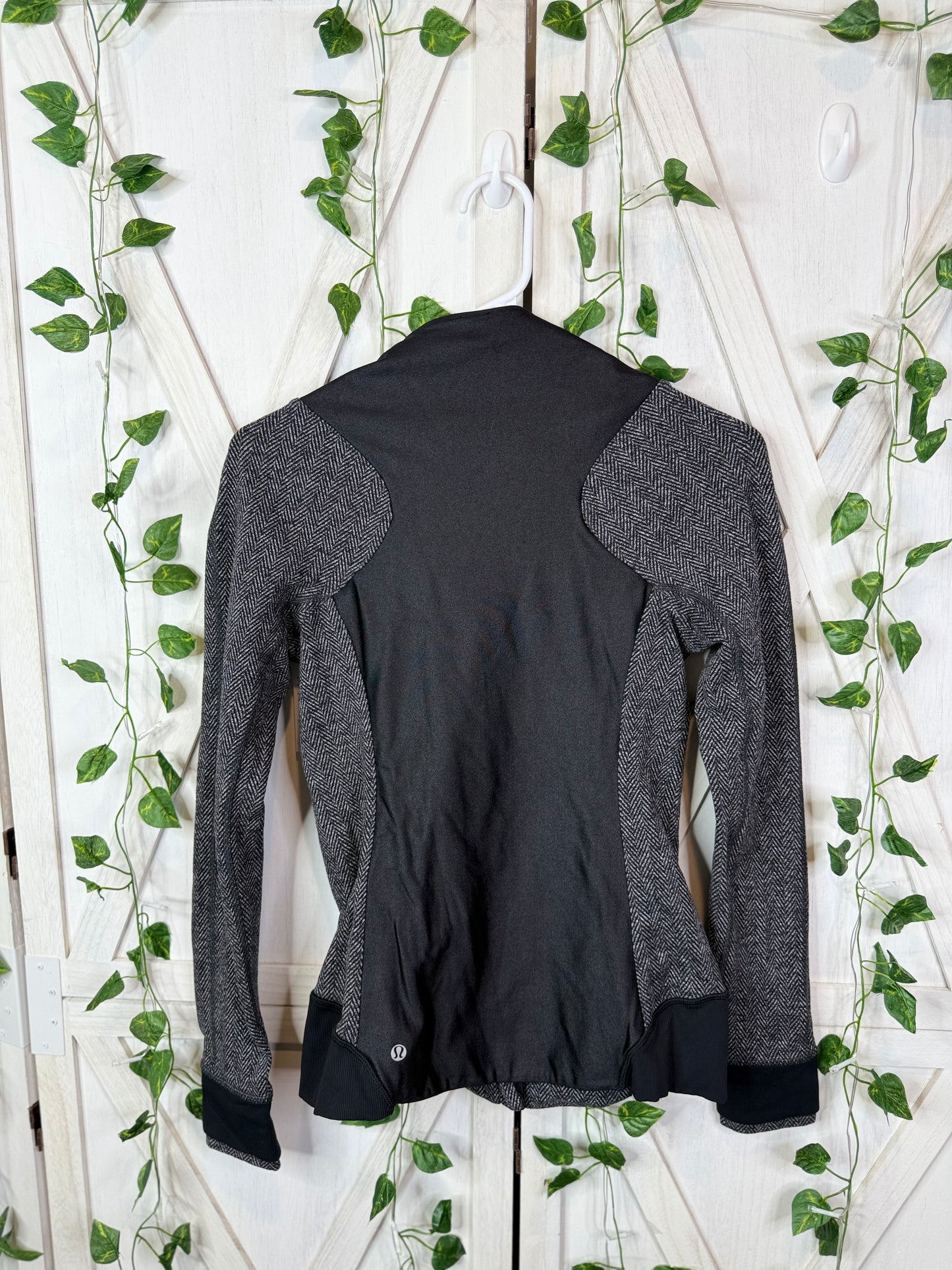 Lululemon Jacket