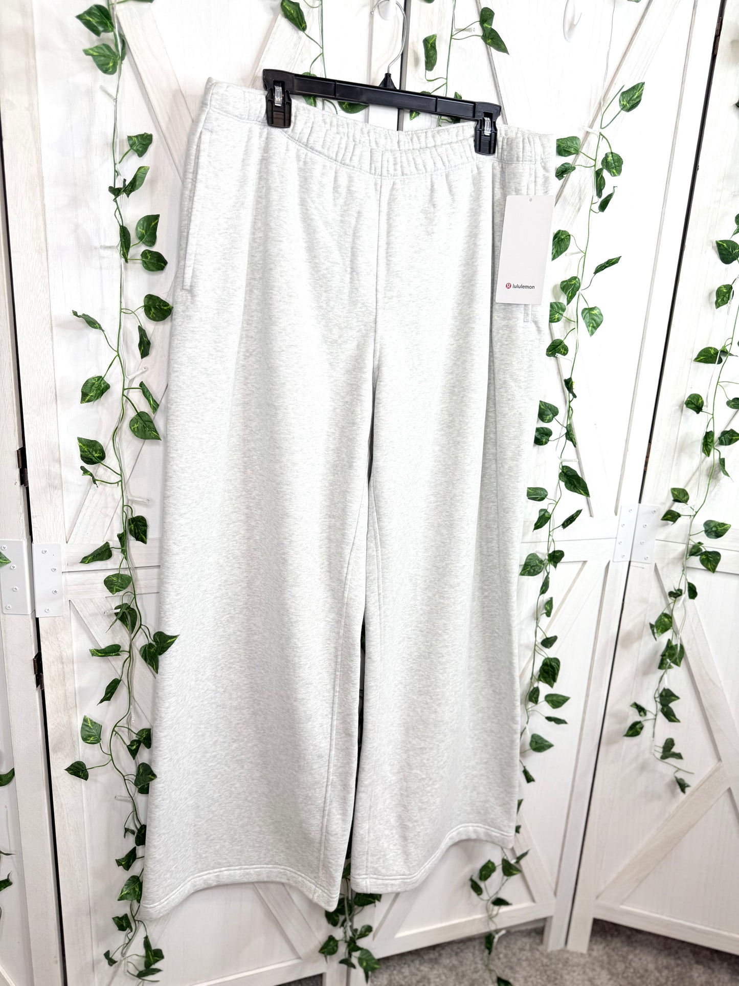 W Steady State SuperLoft Pant *Reg *Size XL