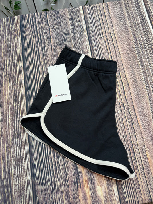 Scuba MR oversized short 3”