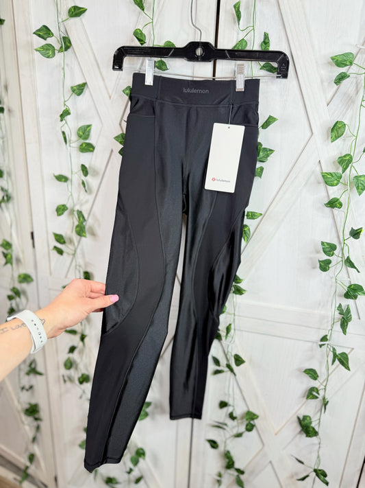 Satin Shine Panelled Tight 25” *Wordmark *Size 0