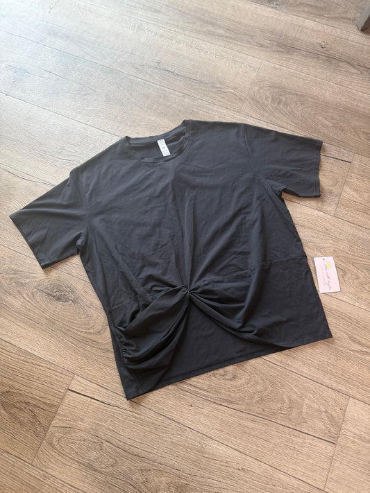Twist front oversized fit tee *Size M