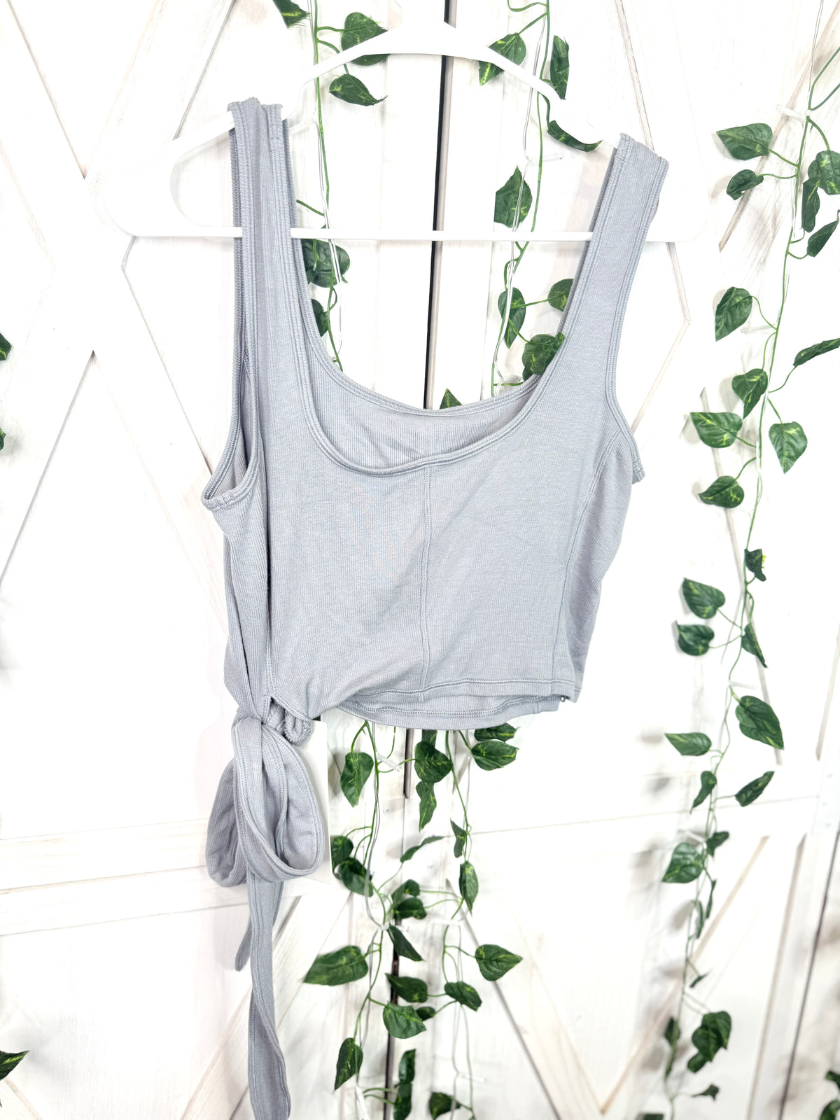 Side-Tie Cropped Tank Top *Size 8