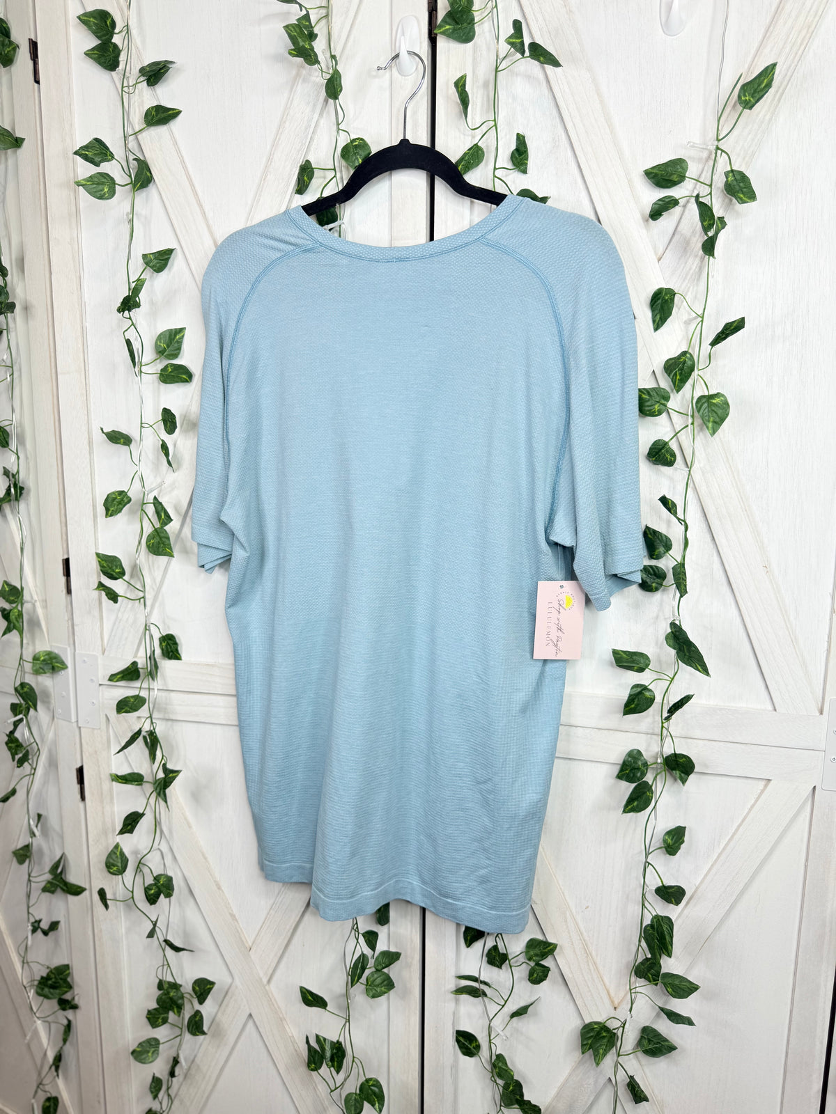 Mens lululemon shirt *Size XL