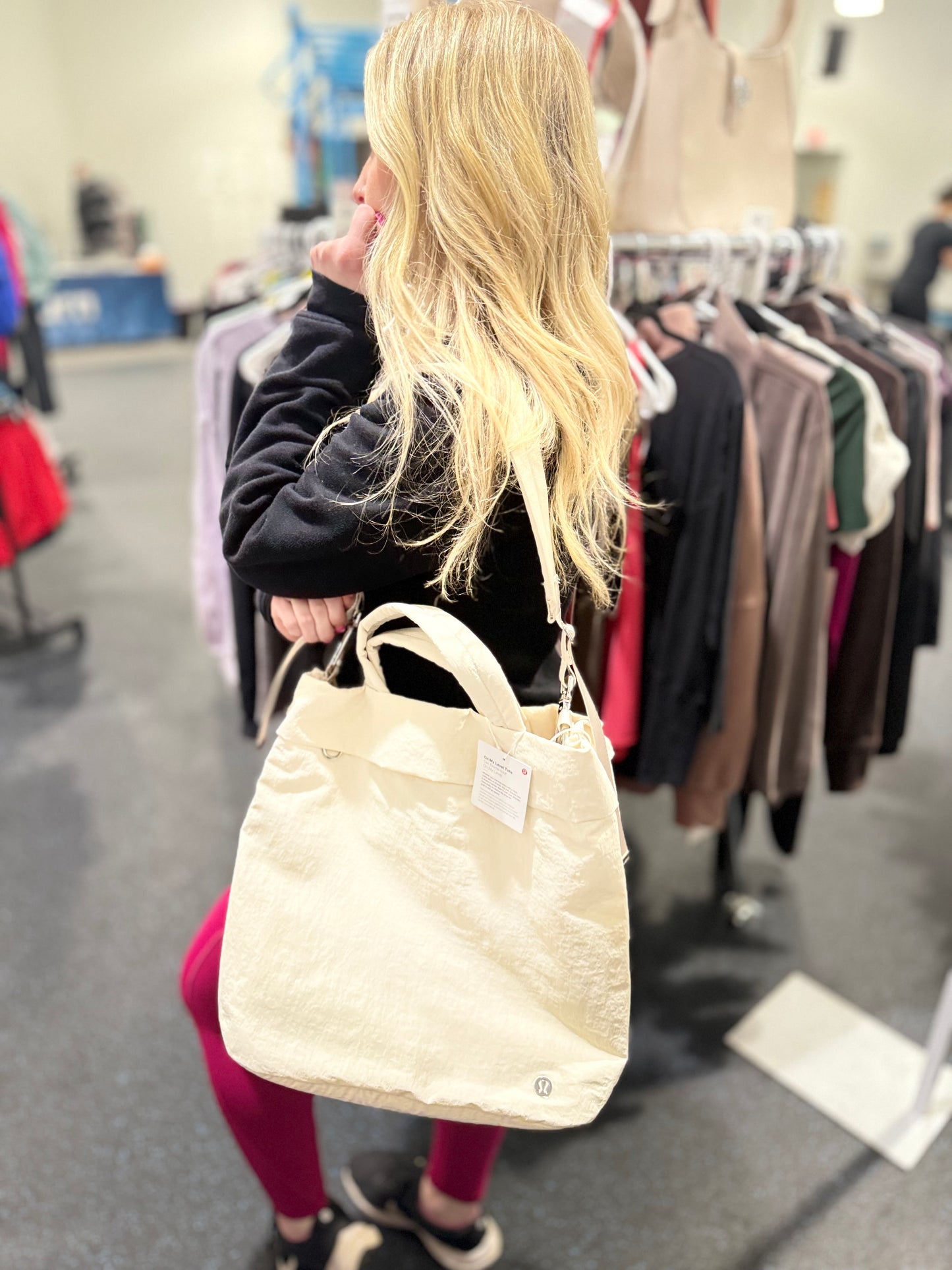 On My Level Tote 20L