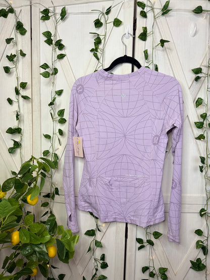 Lululemon long sleeve *stain *Size 8