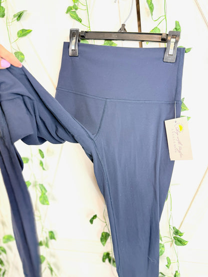 Align Pant II *Size 4