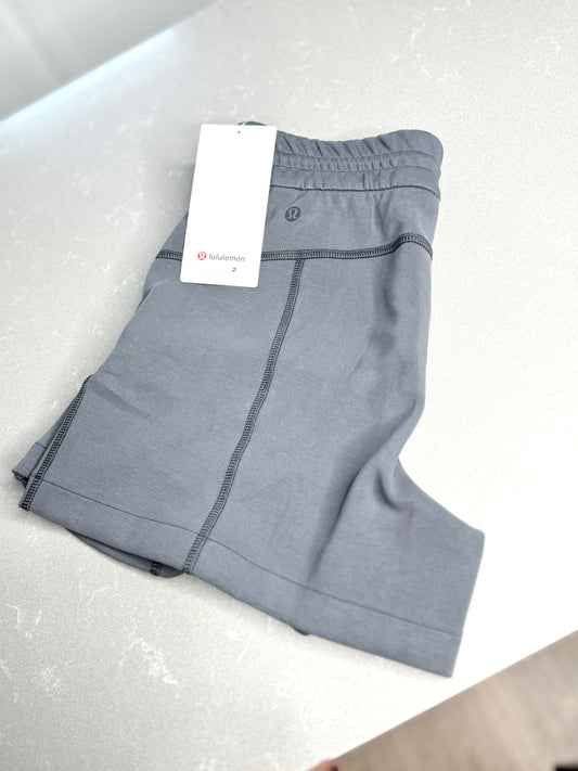 Softstreme HR Shorts 4” *Size 6 & 8