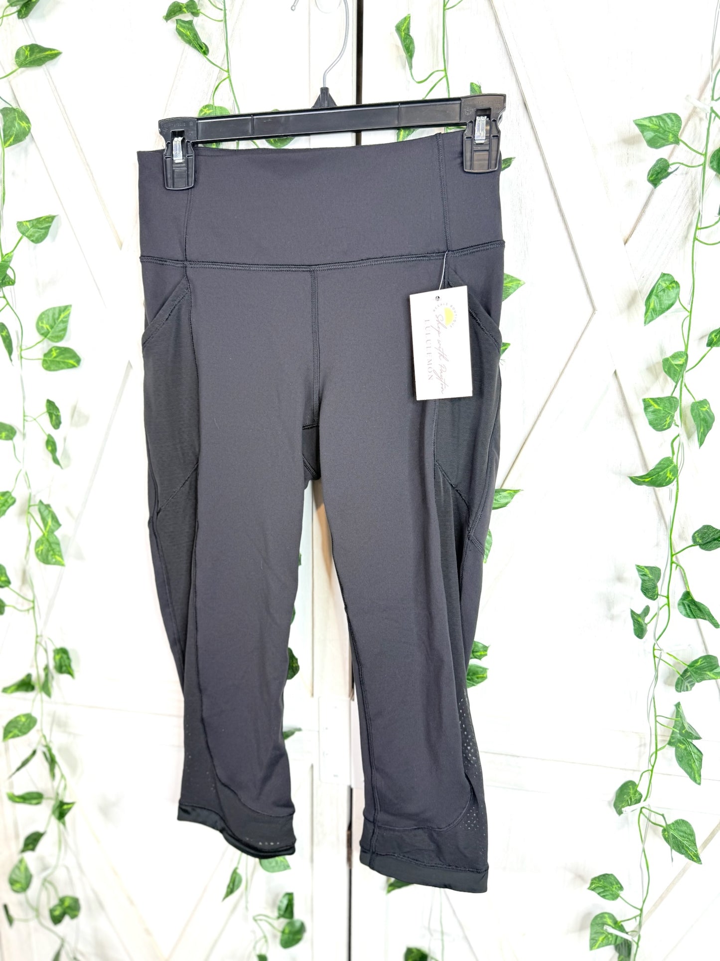 Lululemon Legging 19” *Size 6