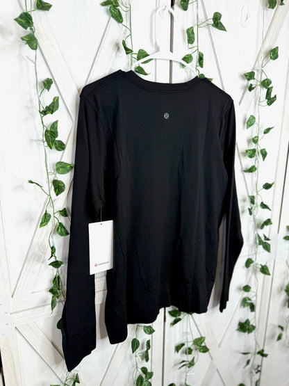 Swiftly Relaxed Long Sleeve