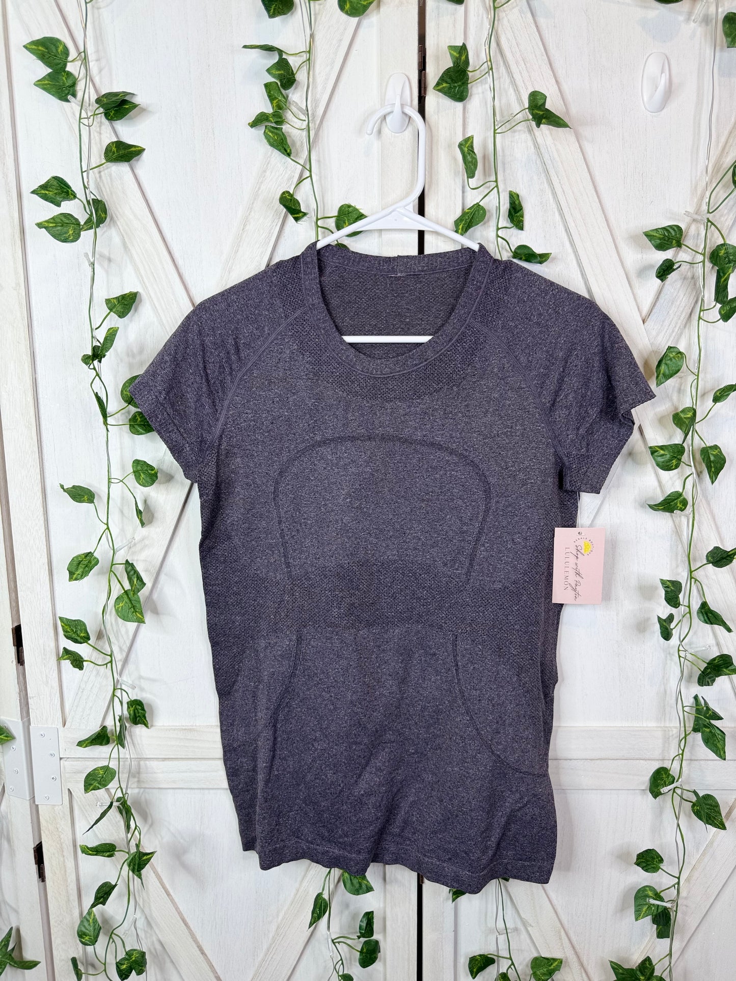 Swiftly short sleeve *Size 10